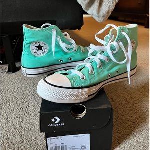 High top converse sneaker